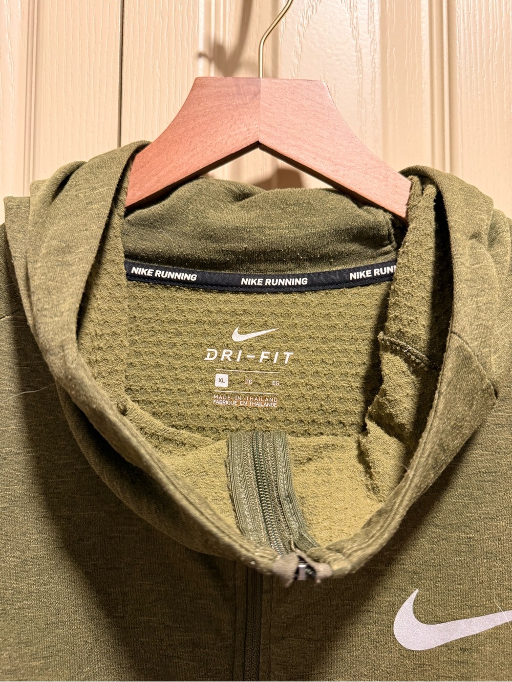 Men’s Nike Olive Green Full-Zip Performance Hoodie - Picture 2 of 3